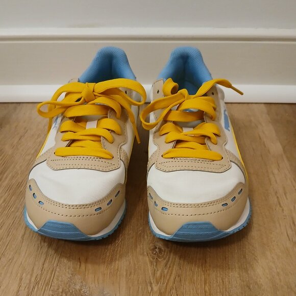 Puma women's Cabana Run Sneaker (Pre-loved) - Picture 2 of 10